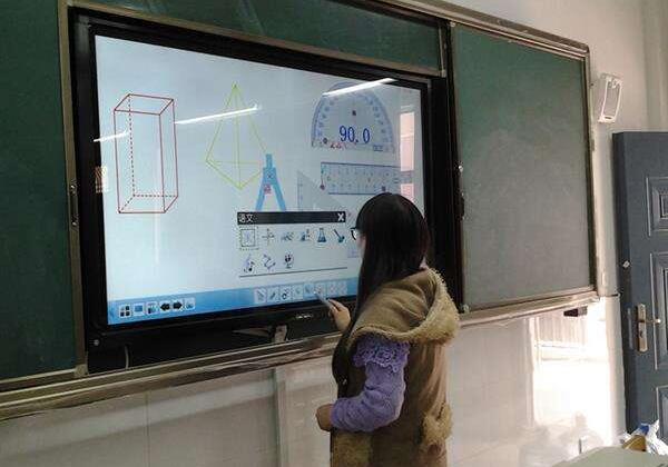 學(xué)校教學(xué)一體機(jī)觸摸屏被鎖了怎么辦？